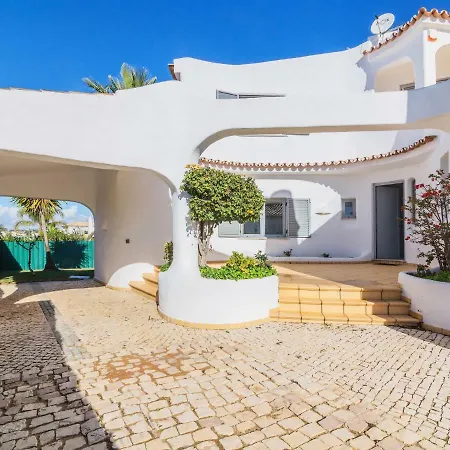 Arribas By Interhome Patroves