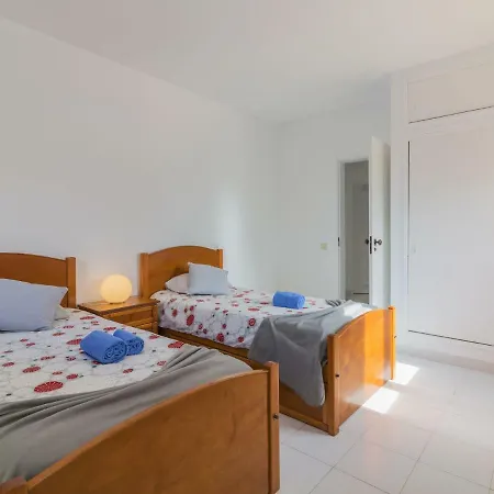 Arribas By Interhome Patroves