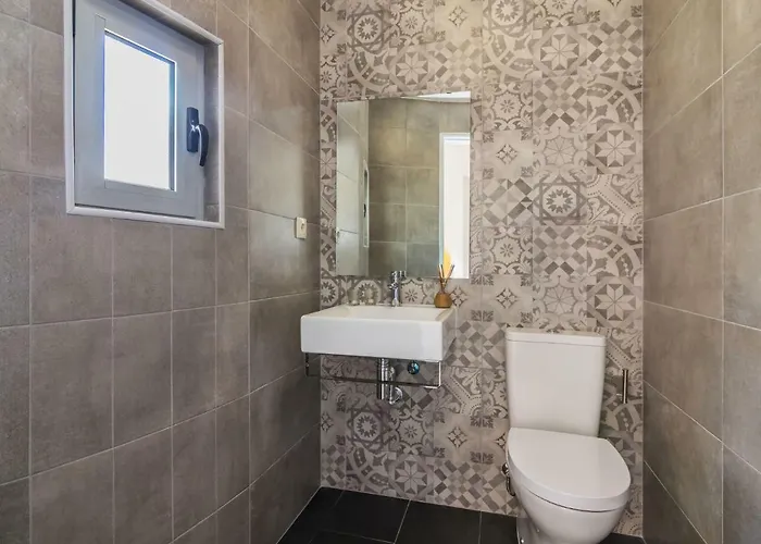 Arribas By Interhome Patroves